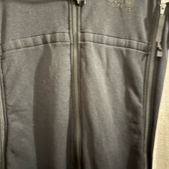 Northface Black Zip-Up Base layer Jumpsuit - Picture 10 of 10
